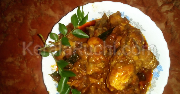 Kerala Style Nadan Chicken Curry